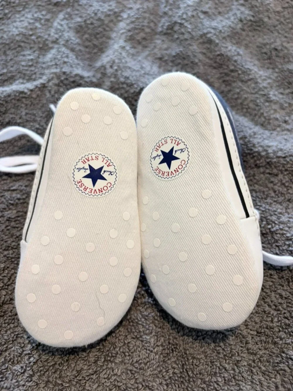 Converse All Stars Infant Shoes Size 3 NWOT